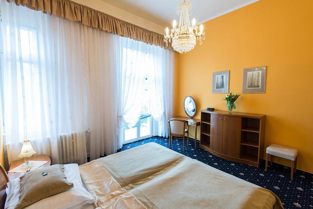 Monti Spa Františkovy Lázně Szoba fotó